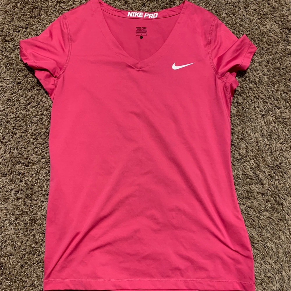 Fitted nike athletic shirt
